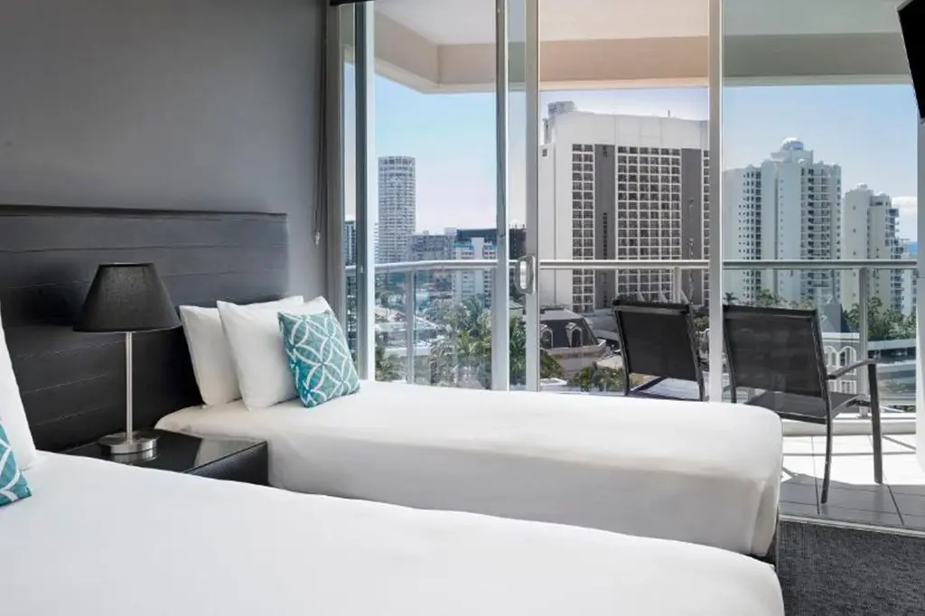 Mantra Towers of Chevron Surfers Paradise image 8