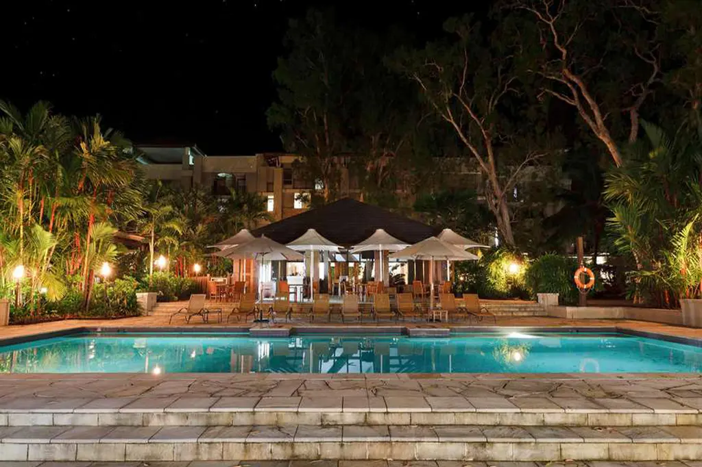 Pullman Palm Cove Sea Temple Resort and Spa image 6