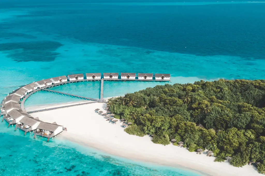 NH Collection Maldives Reethi Resort image 15