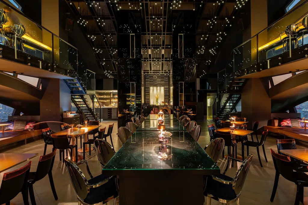 Banyan Tree Bangkok image 9