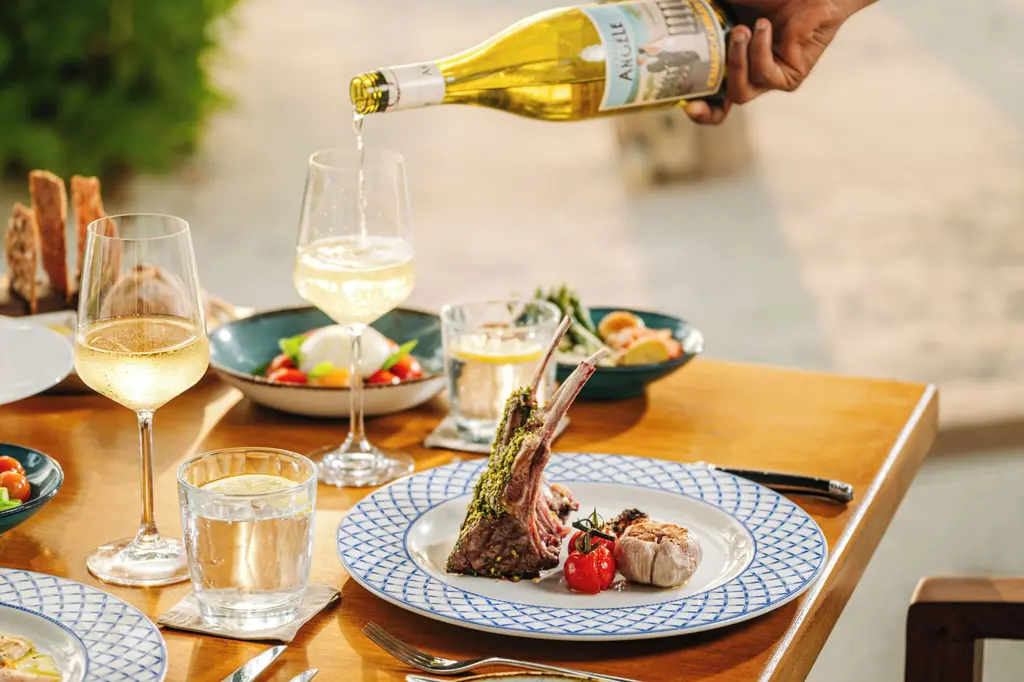 The Halcyon Private Isles Maldives, Autograph Collection image 17