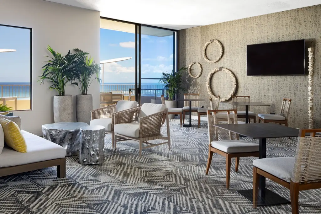 The Twin Fin Hotel image 5