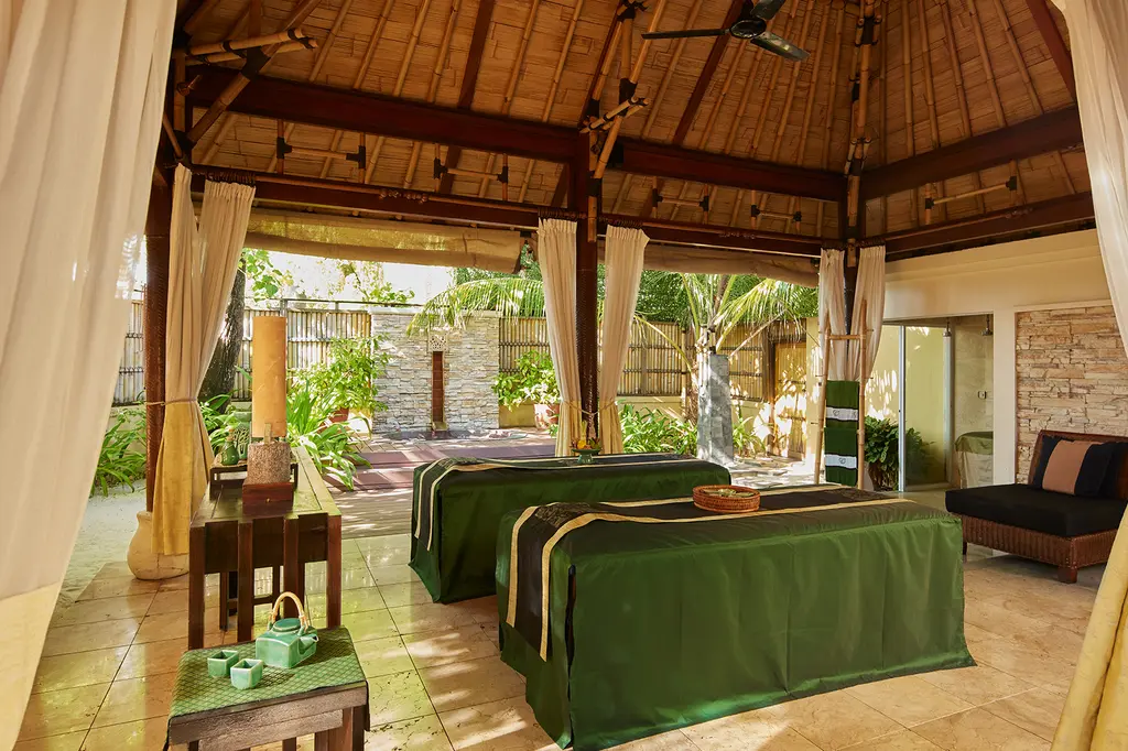 Banyan Tree Vabbinfaru image 9