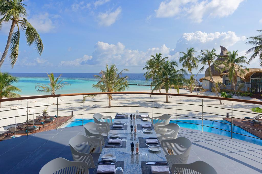 Outrigger Maldives Maafushivaru Resort image 8
