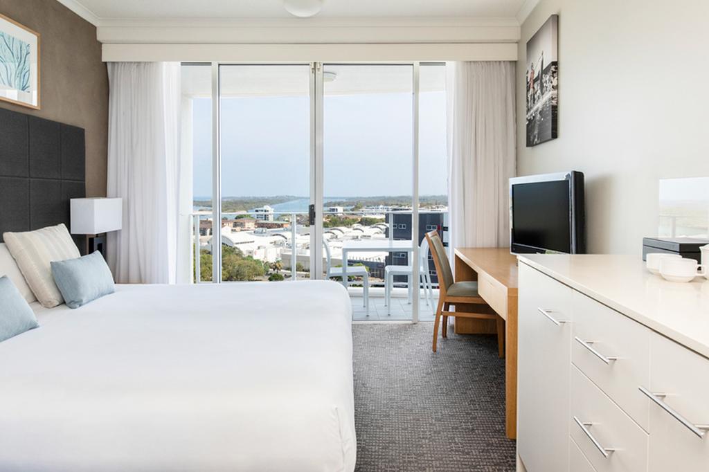 Mantra Twin Towns Coolangatta image 3