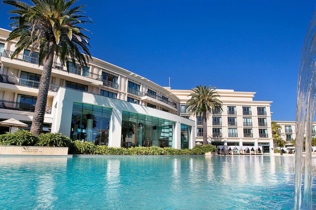 Imperial Hotel Gold Coast image 1