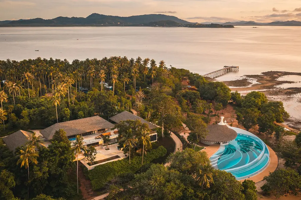 Island Escape by Burasari image 12