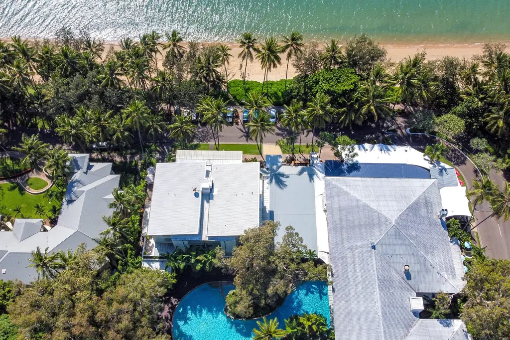 Drift Palm Cove image 15