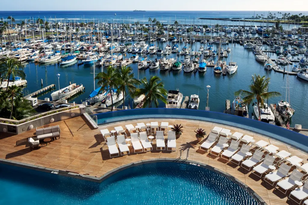 Prince Waikiki image 4