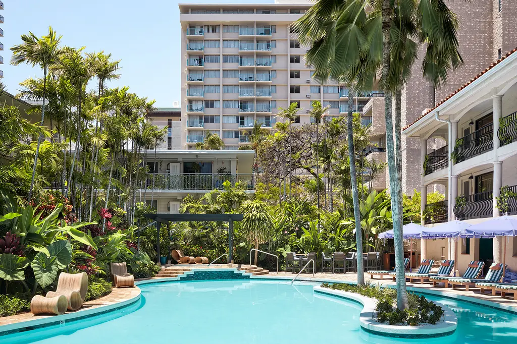 Wayfinder Waikiki image 1