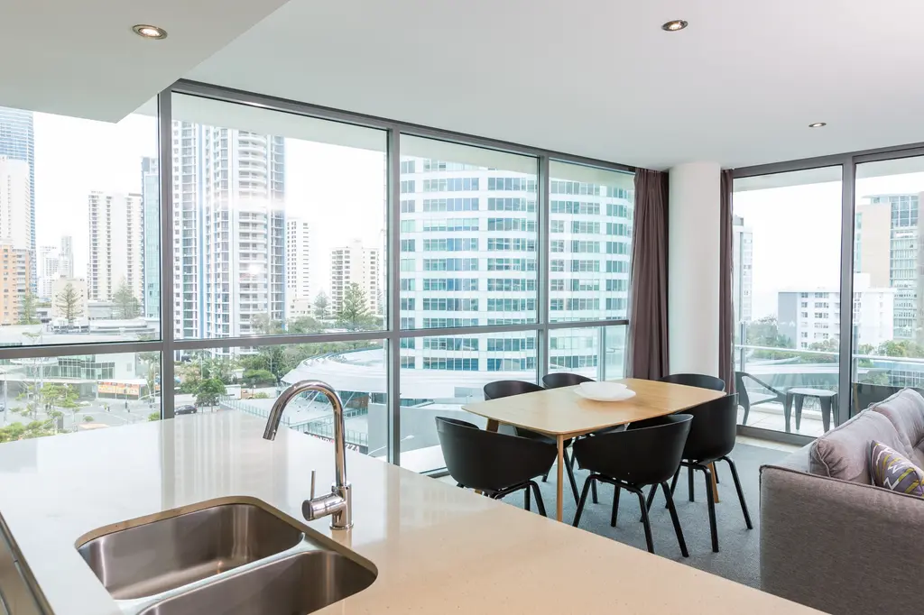 Wyndham Surfers Paradise image 6