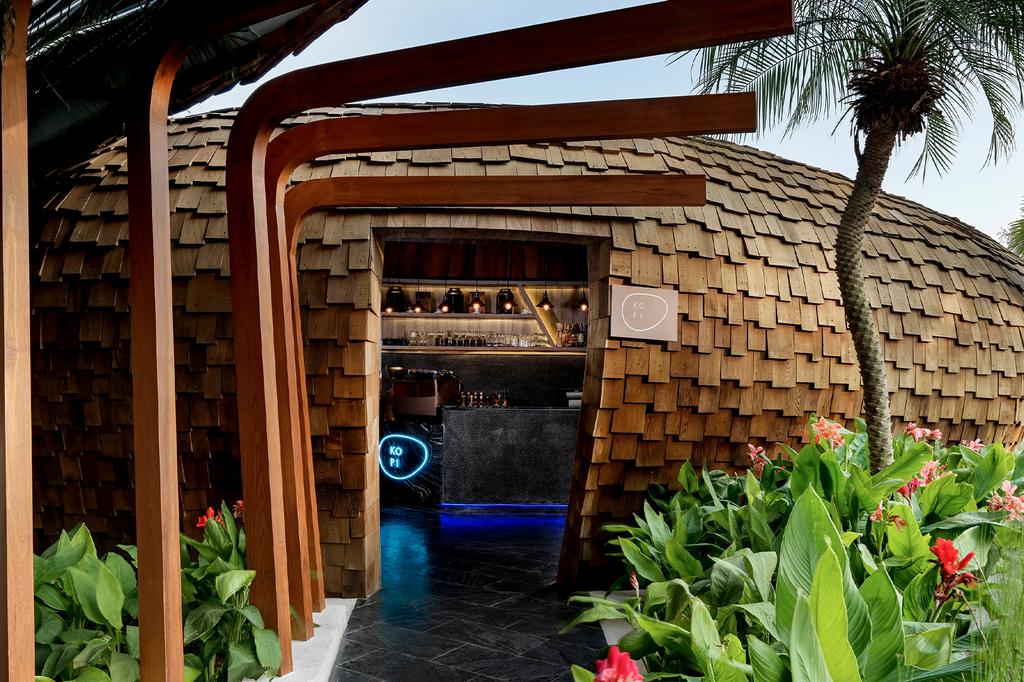 Wyndham Grand Nai Harn Beach Phuket image 13