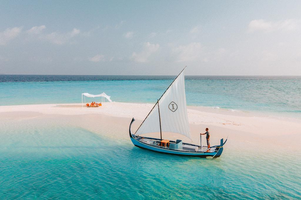 InterContinental Maldives Maamunagau Resort image 4