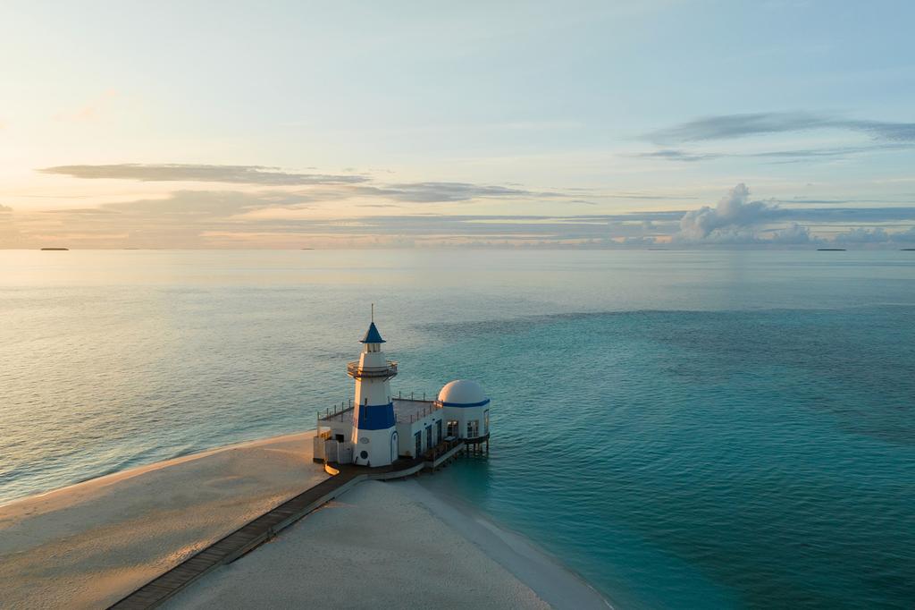 InterContinental Maldives Maamunagau Resort image 9