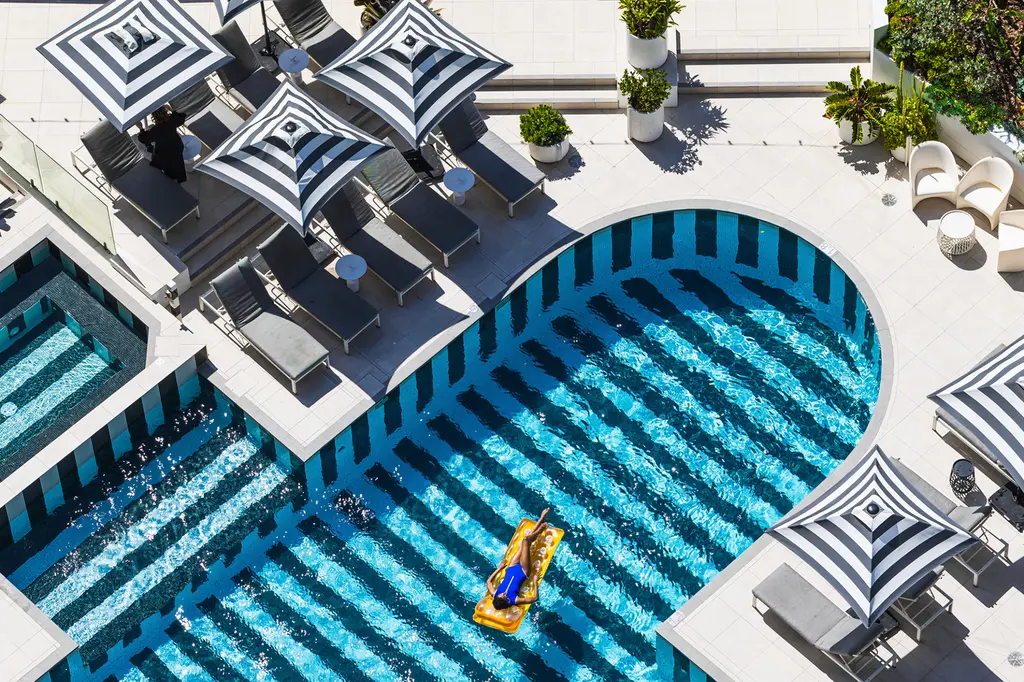 QT Gold Coast image 1