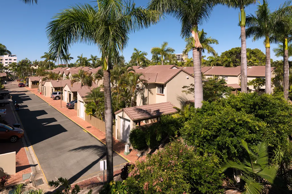 Oaks Sunshine Coast Oasis Resort image 2