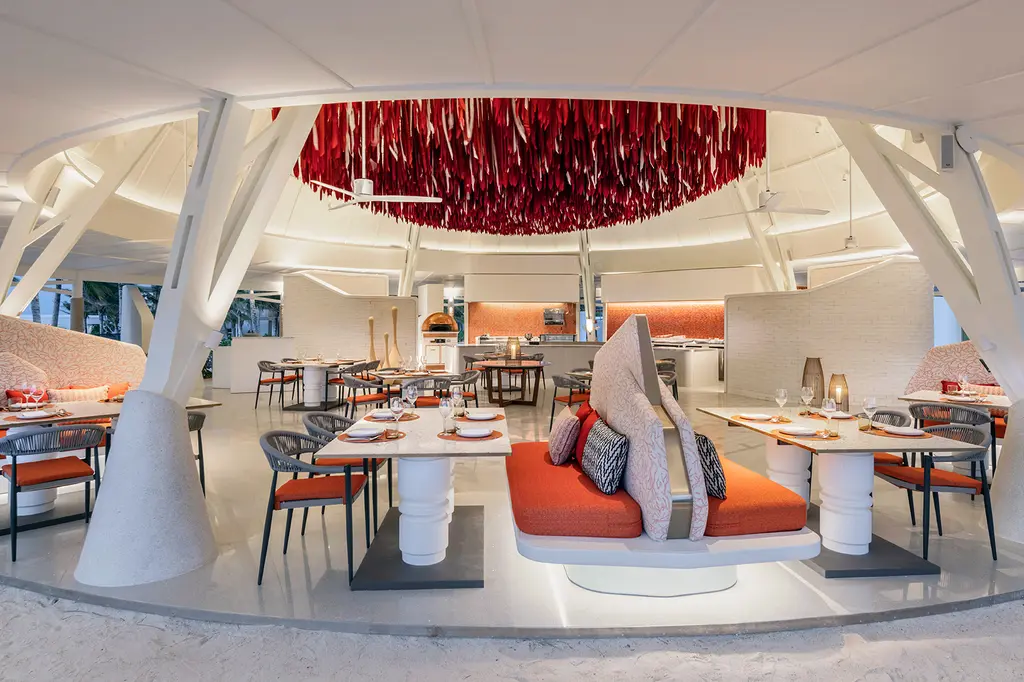 Centara Mirage Lagoon Maldives image 10