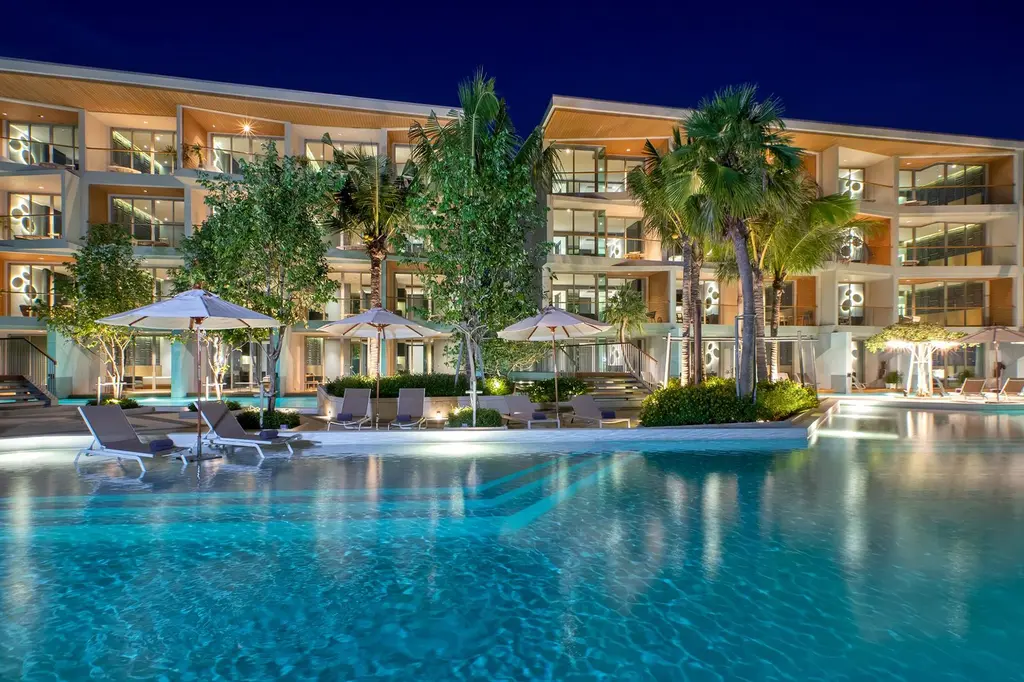 Wyndham Grand Nai Harn Beach Phuket image 4