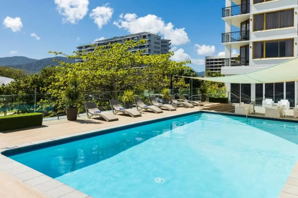 Pacific Hotel Cairns image 1