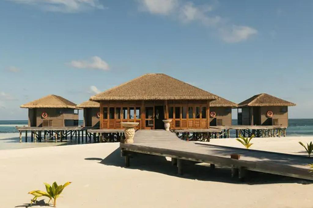 Club Med Finolhu Villas image 9